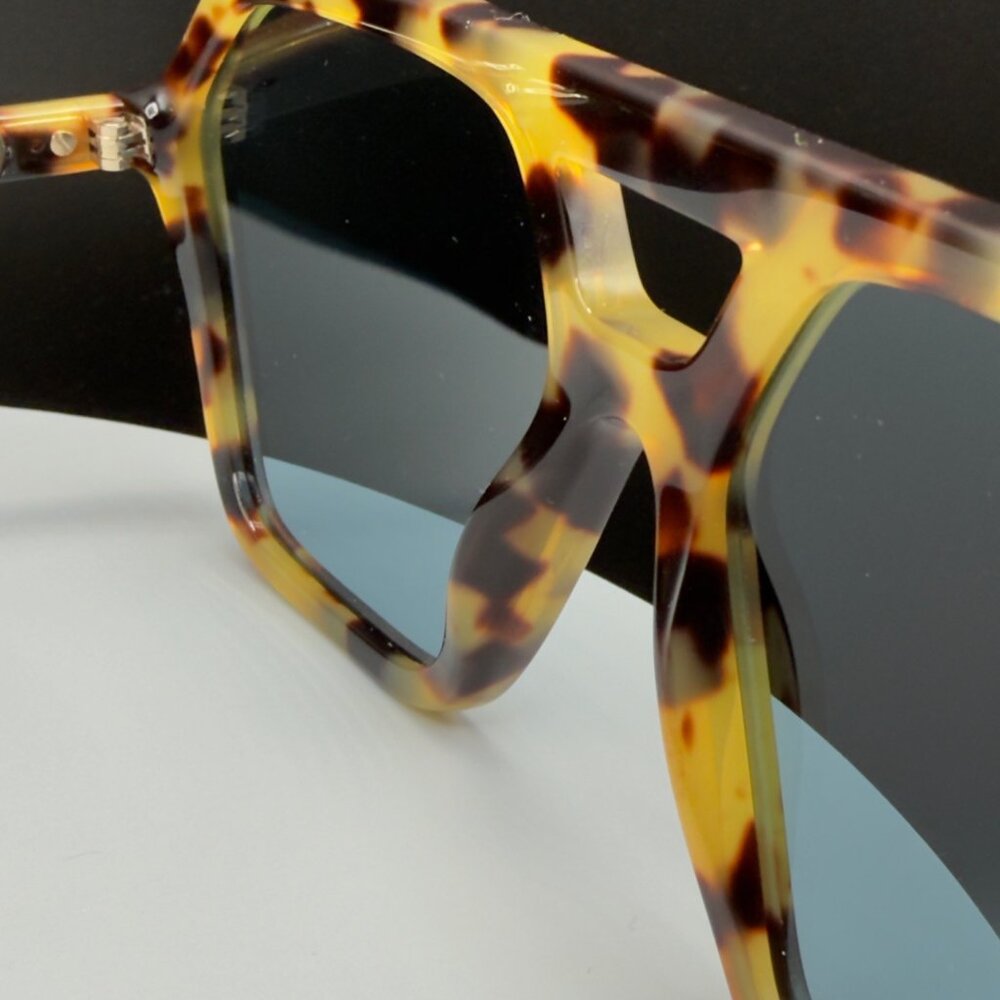 Tiffany TF 4198 80640 Yellow Havana Sunglasses Light Blue Lens 58 17 140 READ - Picture 6 of 16